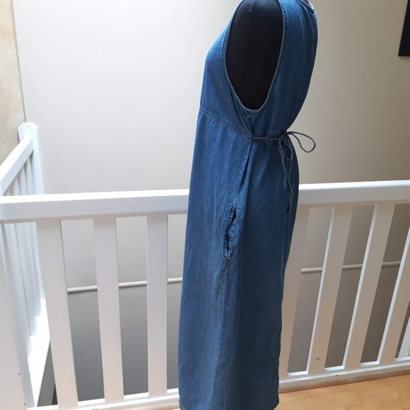 vintage denim midi dress - Size appox M - Picture 2 of 8